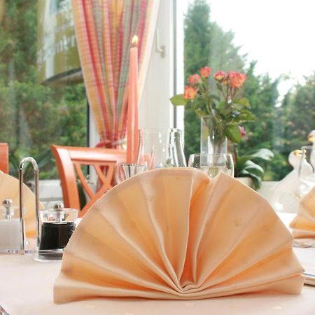 Hotel-Restaurant Fasanerie Marburg エクステリア 写真